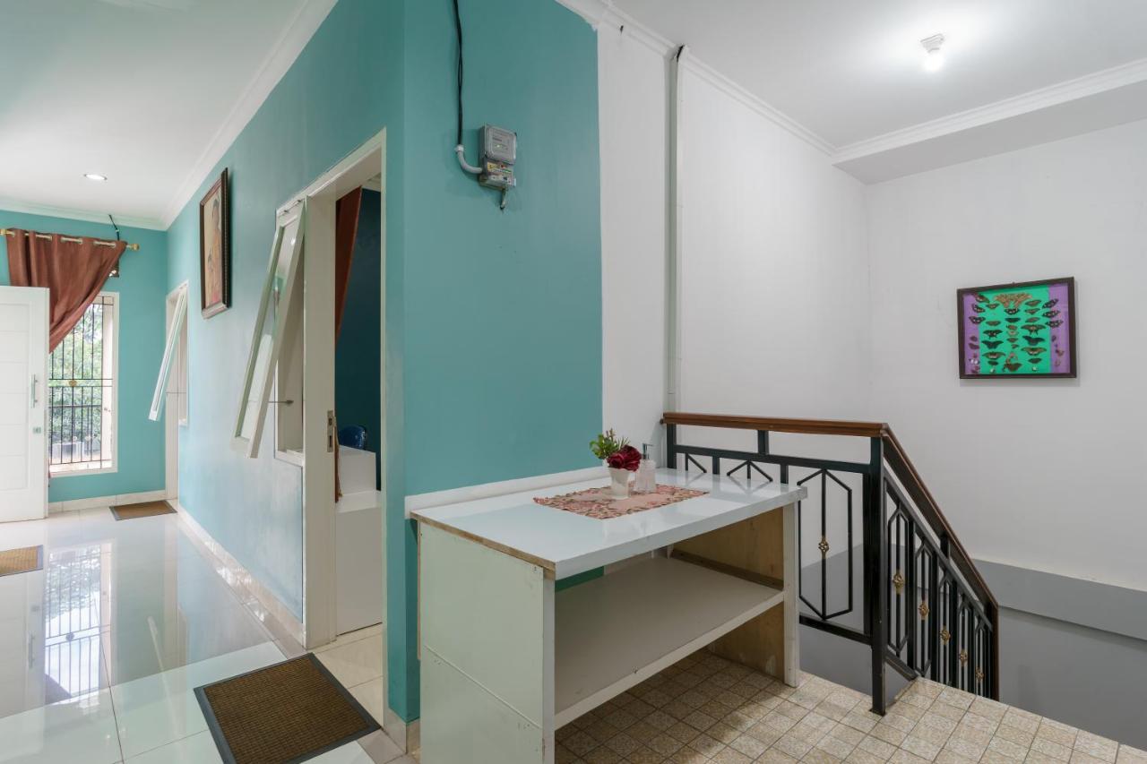 Hotel Fast Hous Syariah Bogor Mitra Reddoorz Exterior foto