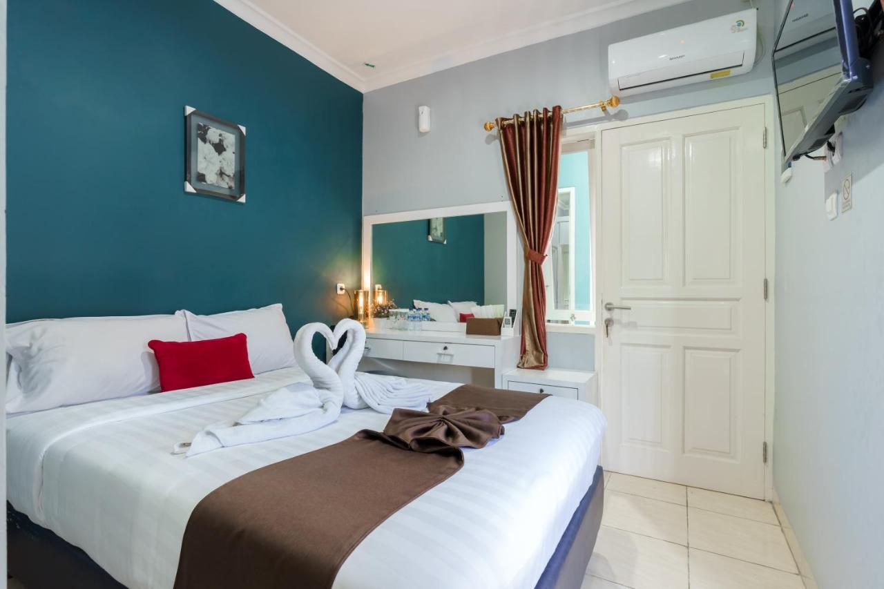 Hotel Fast Hous Syariah Bogor Mitra Reddoorz Exterior foto
