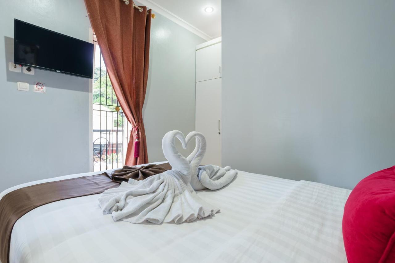 Hotel Fast Hous Syariah Bogor Mitra Reddoorz Exterior foto